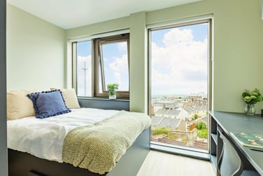 1 bed studio, Upper North Street, Brighton, BN24AA - Image 11